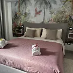 Konukevi Umbertos 3*